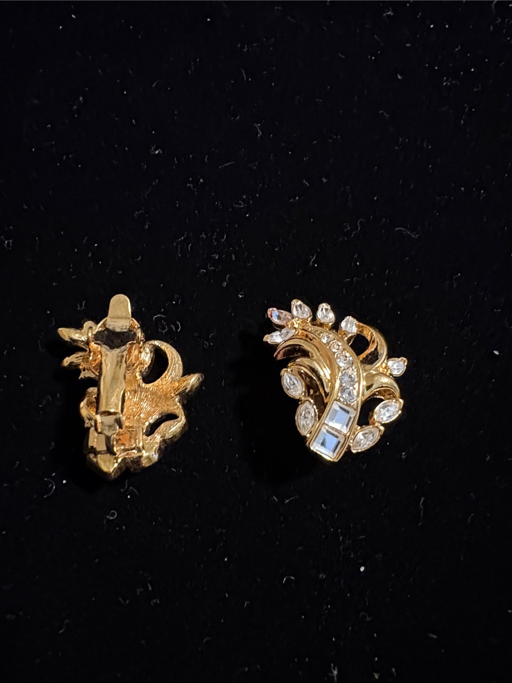 Source Unknown Gold-Tone Crystal Leaf Clip-On Earrings